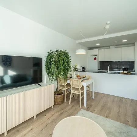 Xpce Urban 10 Skyline - Parking Free * Malaga